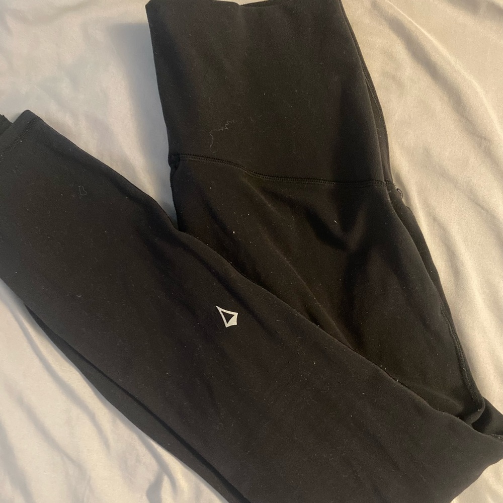 Ivviva by lululemon leggings
